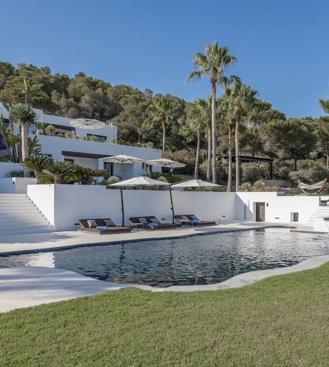 Resa Estates can nemo luxury villa Pep simo house pool .png